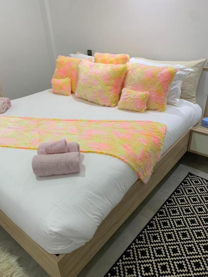 Luxury Suites Chester One 达喀尔 外观 照片