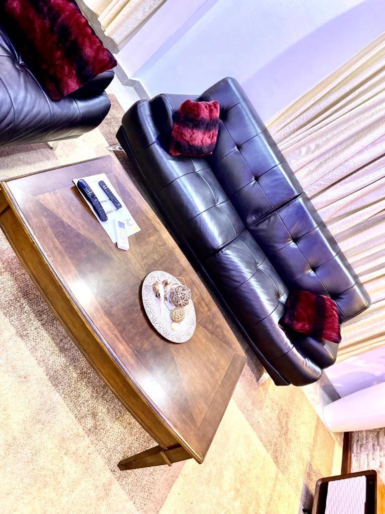 Luxury Suites Chester One 达喀尔 外观 照片